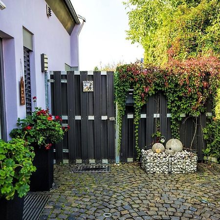 Villa Wohnen-auf-Zeit-am-See Großostheim Exterior foto