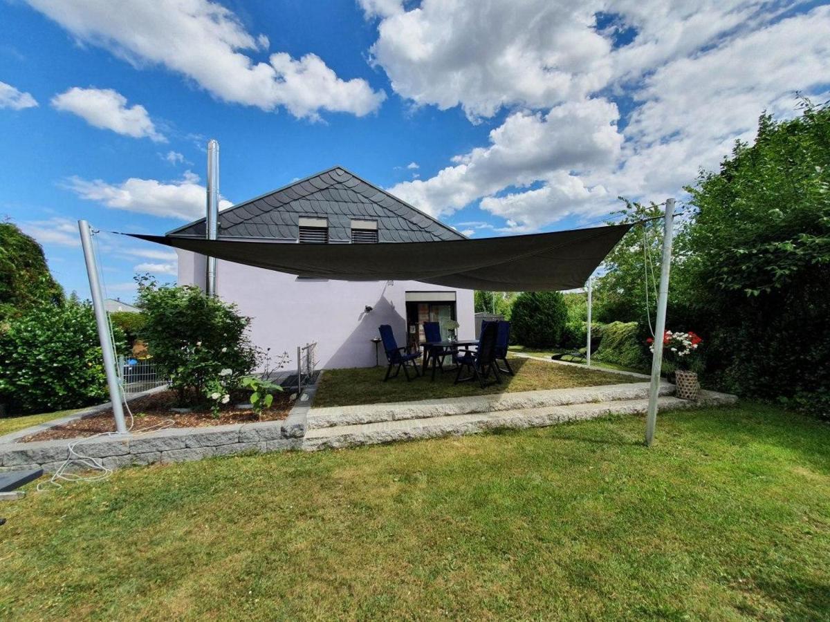 Villa Wohnen-auf-Zeit-am-See Großostheim Exterior foto
