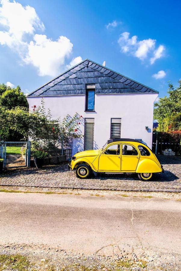 Villa Wohnen-auf-Zeit-am-See Großostheim Exterior foto